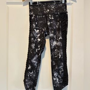 Women’s Lulu Leggings